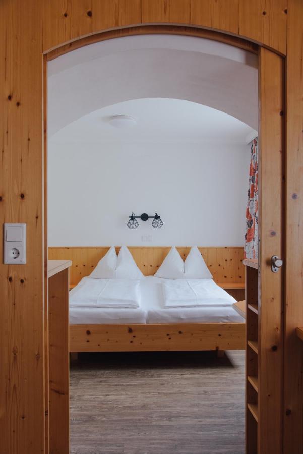 Drei Kreuz Hotel